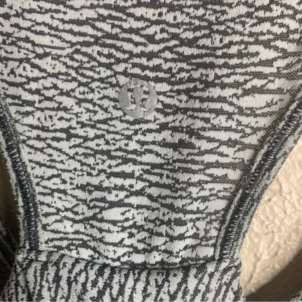 Lululemon Essential Tank Sheer Luon Pebble Jacquard White gray - Picture 5 of 7
